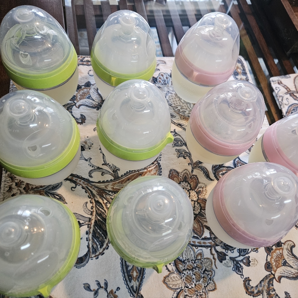 Comotomo 4oz Bottles